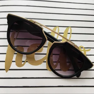 🆕 round sunglasses thumbnail 3