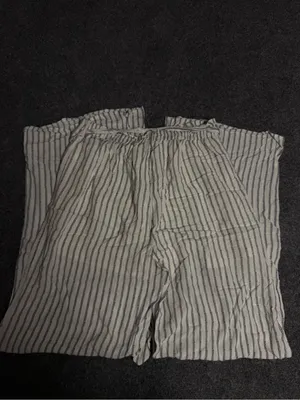 Caren Forbes Striped Drawstring Wide-Leg Pants in white and Black thumbnail 3