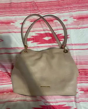 • Purse thumbnail 1