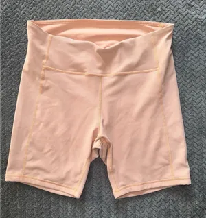 Lululemon Womens Train High Rise Shorts‎ Bike Ribbed Peach size 14 thumbnail 1