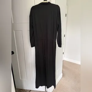 Vuori‎ Black Lux Intentions Knit Jumpsuit Drawstring Waist V Neck Long Sleeve thumbnail 4