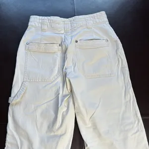 Mauve Anthropologie Ivory Utility Cargo Turner Pants thumbnail 7