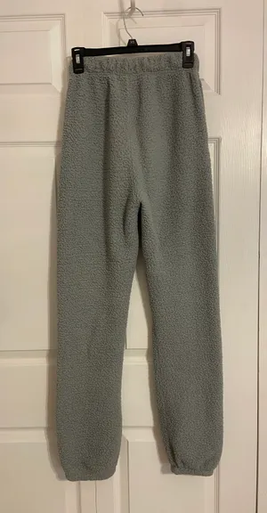Nike gray fuzzy sweatpants thumbnail 2