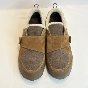 Caterpillar Women’s Brown Suede Slip On Shoes Faux Fur Lining Size 9 thumbnail 3