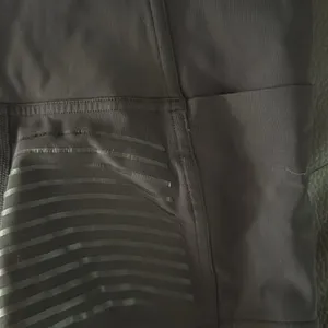 Training shorts thumbnail 2