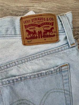 Levi’s 501 Denim Shorts thumbnail 4