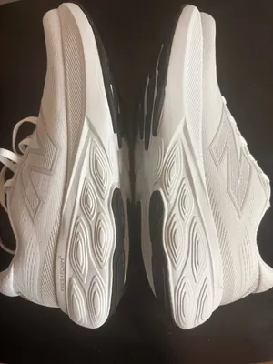 New Balance Fresh Foam 880 White Running Shoes Size 9 - Brand New thumbnail 7