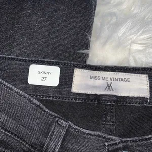Vintage Embroidered Denim Skinny Jeans 27 thumbnail 8