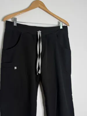 FIGS Kade Scrub Pants Size M Black Straight Leg Technical Collection thumbnail 6