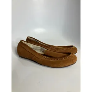 Vionic McKenzie Suede Loafers Brown Scalloped Trim Moc Toe‎ Slip On women's 9.5 thumbnail 2