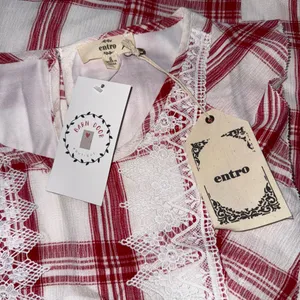 Entro NWT Boutique Red and White Plaid Dress with Lace Detail thumbnail 15