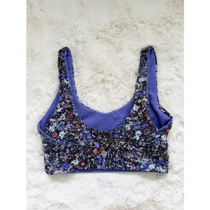 Lululemon Floral Scoop Neck Reversible Sports Bra 4 - Purple thumbnail 2