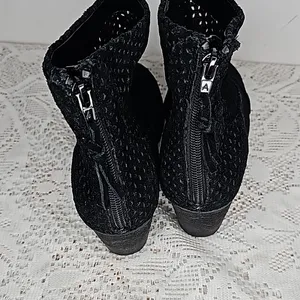 Aerosoles vital sign heel rest leather black eyelet heeled ankle booties boots 8 thumbnail 6