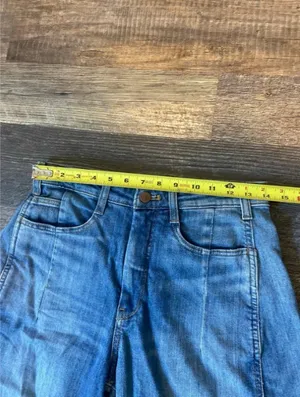 Pilcro Anthropologie The Kenna Mid-Rise Heritage Barrel Wide Leg Ankle Jeans 28 thumbnail 7