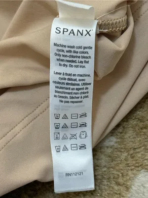 SPANX Nude Scoop Neck Shaping Tank Top Cami Compression Sleeveless M thumbnail 7
