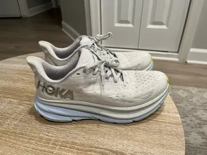 Hoka Women’s Clifton 9 Running Shoes thumbnail 3