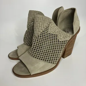 Vince Camuto fritzey gray laser cut peep toe heels women's‎ size 8.5 business thumbnail 3