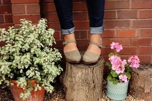 Lotta Low Wood Clogs In Taupe Oiled Nubuck thumbnail 2