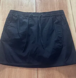 Eddie Bauer Black Active Skort Elastic Drawstring Waist Hiking‎ Outdoor Skirt thumbnail 1