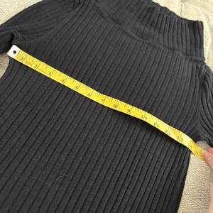 FREE PEOPLE Long Sleeve Mixed-Up Cuff Sweater‎ Size Medium thumbnail 8