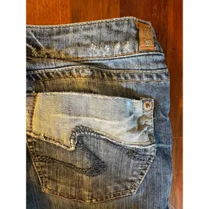Vintage Y2K Silver Jeans Co Women’s 28 Blue Tuesday Bootcut Low Rise S-Pocket thumbnail 4