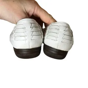 Softspots Trinidad Woven Leather White Huarache Flats Womens 6.5 Wide | New NWOT thumbnail 6