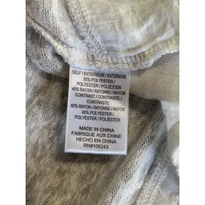 Studio B Beige/White Striped Short Sleeve Buttons V‎ Neck Size Small High/Low thumbnail 6