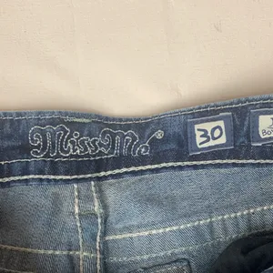 Miss Me size 30 boyfriend capri jeans denim chunky stitch crop thumbnail 3