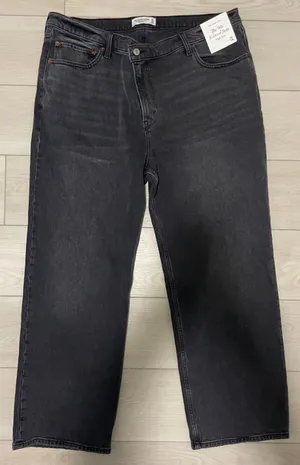 Abercrombie The Relaxed 90s Jean thumbnail 1