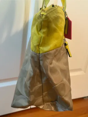 Y2K Coach Getaway Nylon Signature Tote in Yellow and Cream thumbnail 8