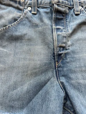 Vintage Levi's bush high waist jean shorts Wmns W30 thumbnail 9