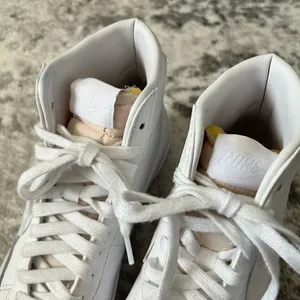 Women’s Nike Blazer Mid '77 Triple White thumbnail 8