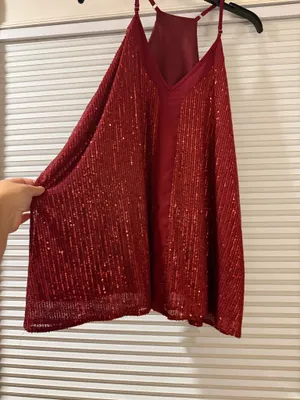 Women’s burgundy sequin top 2XL thumbnail 2