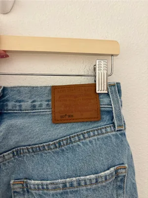 Levi’s 501 90s jeans light wash thumbnail 2