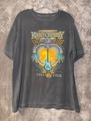 Kenny Chesney Spread The Love 2016 Tour Mineral Wash Graphic Concert T-Shirt thumbnail 3