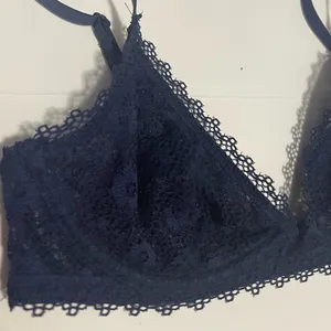 Victoria's Secret Navy Blue Lace Bralette Size XS thumbnail 3