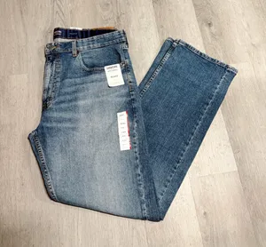 Signature Levi Strauss relaxed jeans thumbnail 1