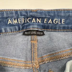 American Eagle Distressed Skinny Jeans, Size: 4 Regular thumbnail 6