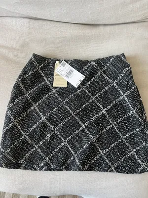 Black And White Tweed Mini Skirt thumbnail 2
