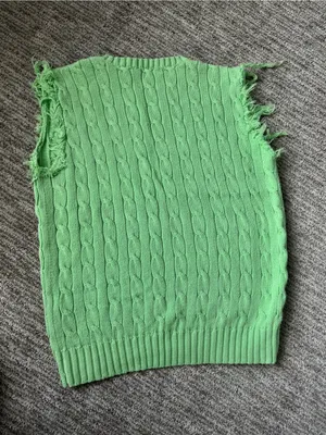 Polo Ralph Lauren Green Distressed Sweater Vest size small thumbnail 6