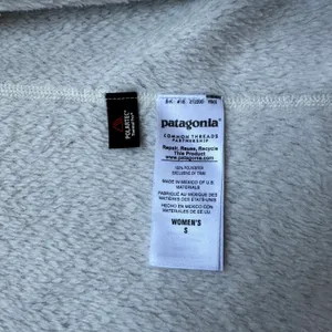 Patagonia White Fleece  Vest thumbnail 3
