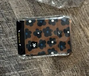 Thread Wallets Thread Elastic Wallet thumbnail 1