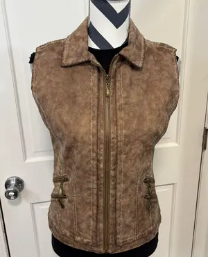 Montana Co Women’s Faux Leather Vest Brown Full Zip Vegan Western Bikercore Edgy thumbnail 1