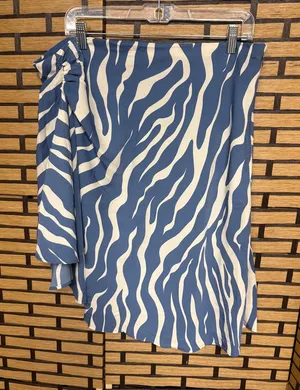Abercrombie & fitch blue and white skirt size large thumbnail 1