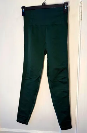 Abercrombie and Fitch YPB Forest Green Leggings Size S thumbnail 1
