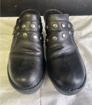 Born Women's Black Leather Mules/ Shoes/ Chunky Heel 3.75 heel Size 9 SKU 2862 thumbnail 1