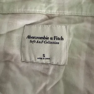 Abercrombie & Fitch Soft Collection Plaid Cropped Button Up Shirt Green Small‎ thumbnail 5