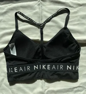 Nike Air Sports Bra thumbnail 4