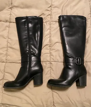 Naturalizer knee-high boots. Like new. thumbnail 1