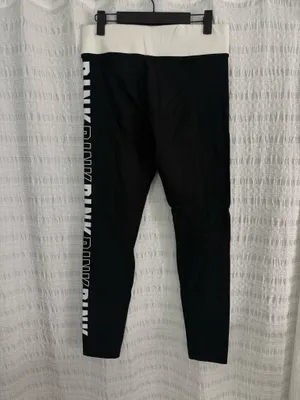 PINK Victoria's Secret Leggings thumbnail 4